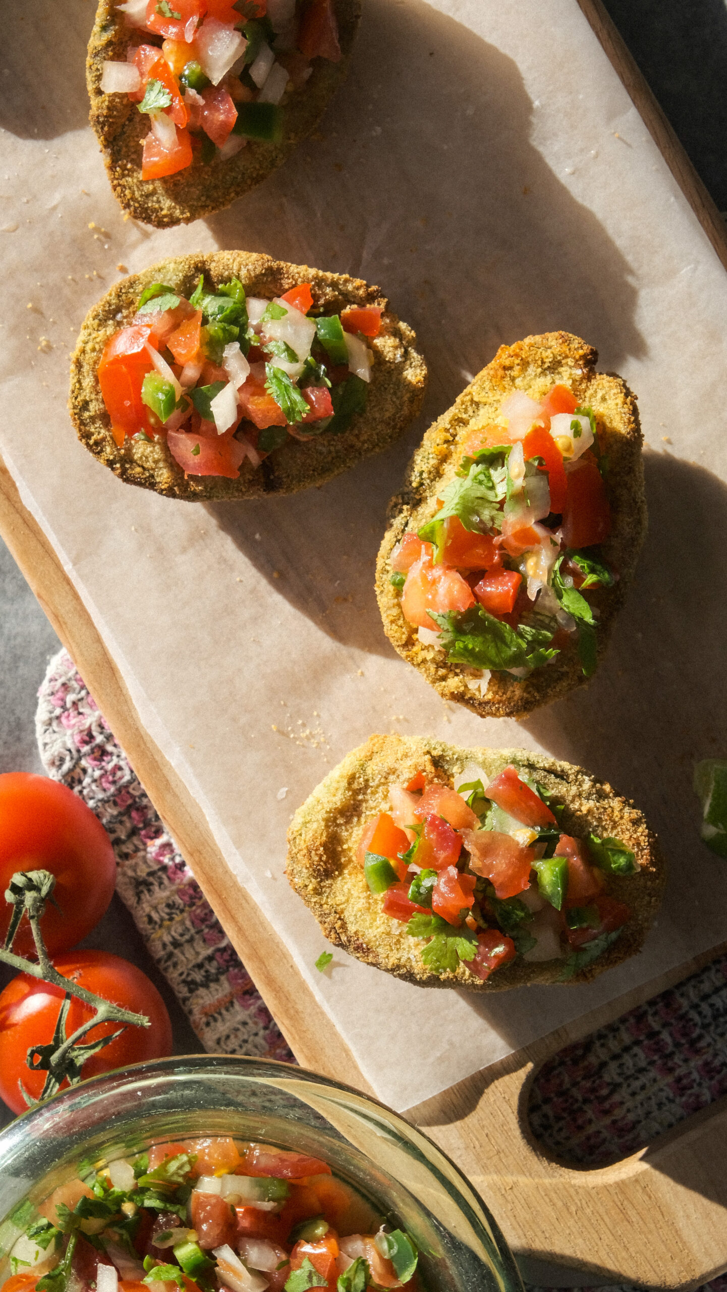 Fried avocado with salsa