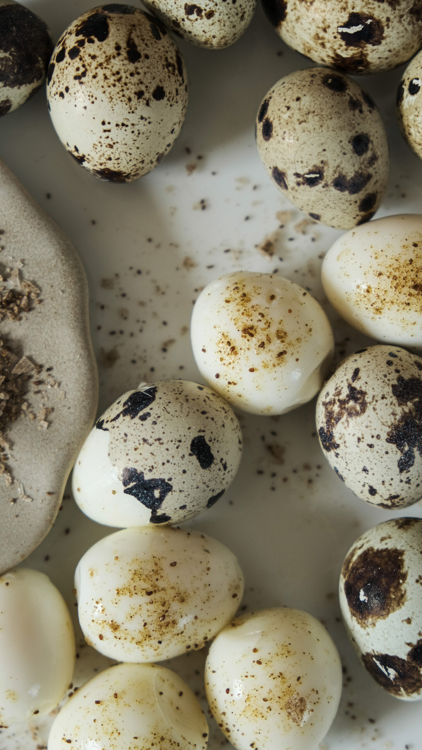 How to eat hard boiled quail eggs