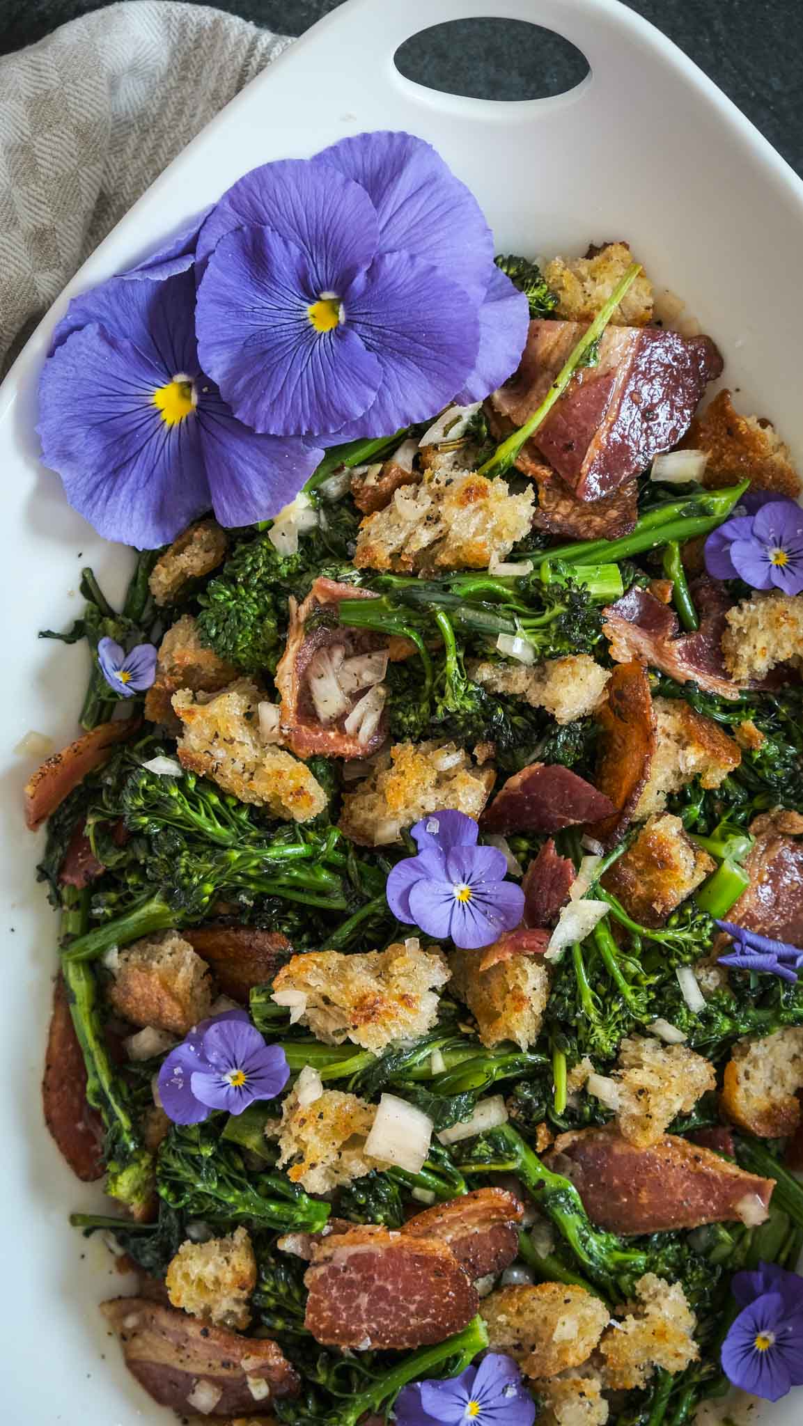 Broccoli salad with bacon and cranberries