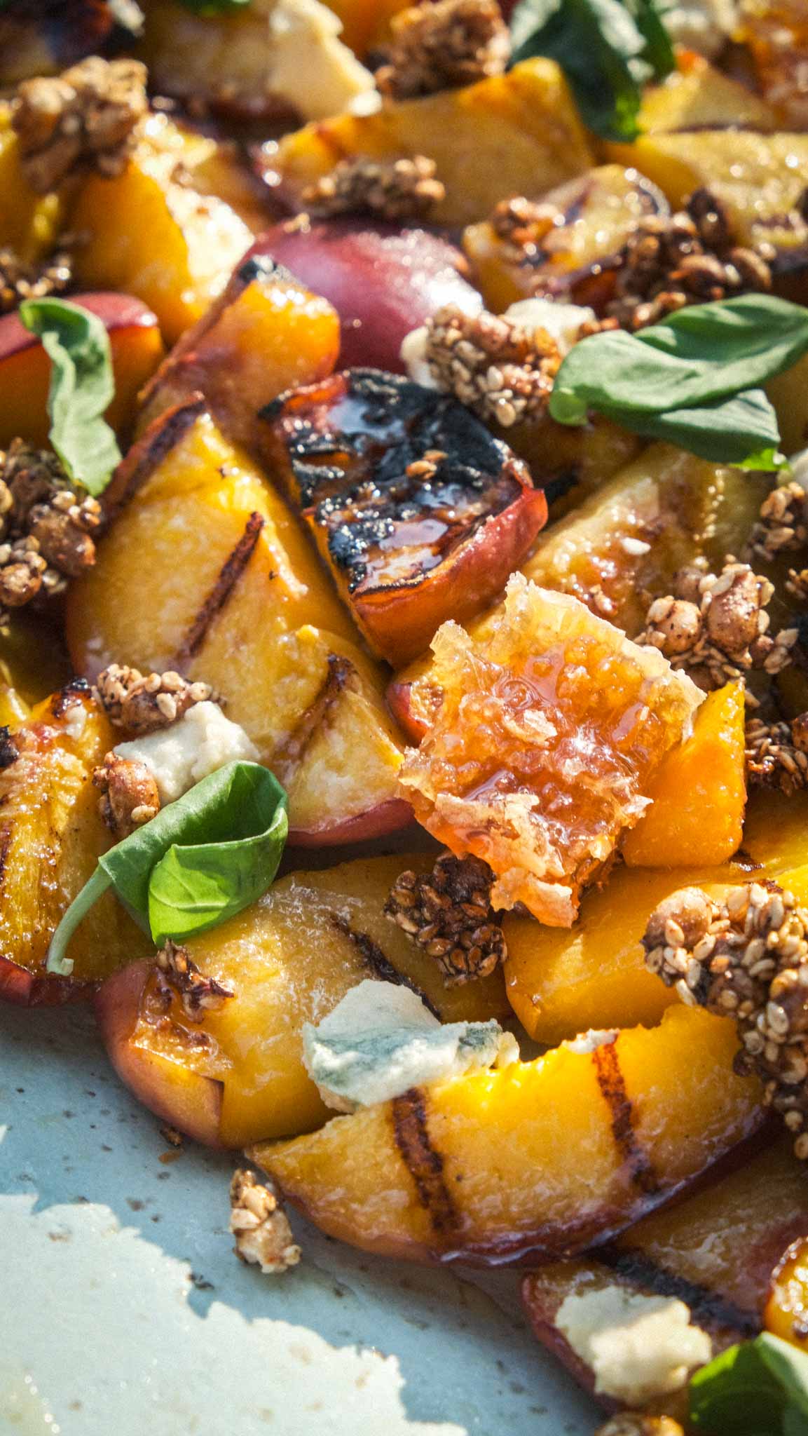 grilled peaches with burrata and balsamic