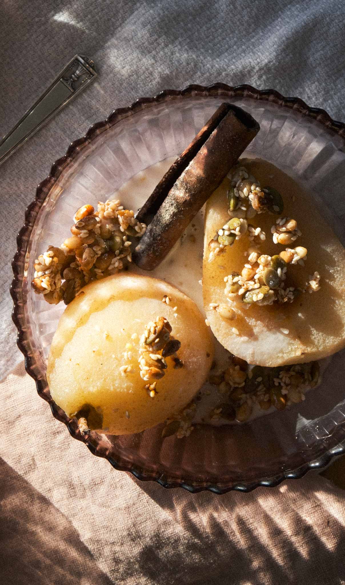 quick and easy poached pears
